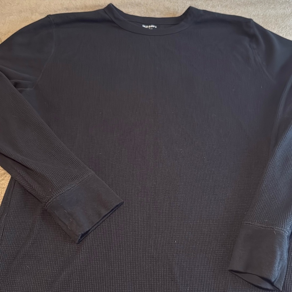Men’s Old Navy crew neck